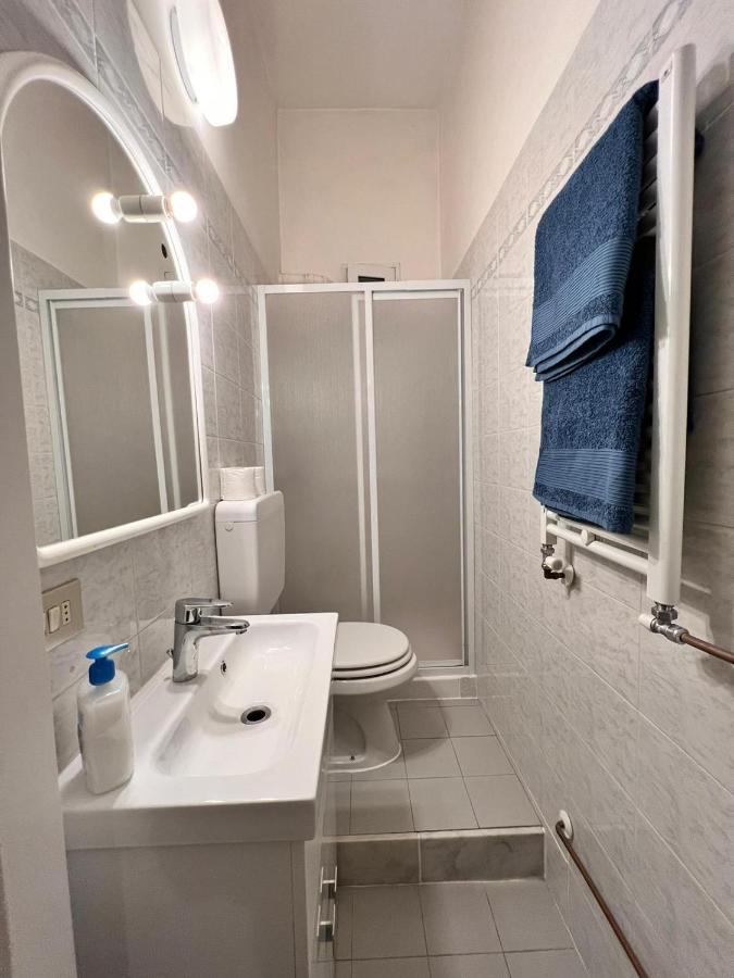 Savona Casa Vacanze Vicino Mare 3 Minuti Wifi ภายนอก รูปภาพ